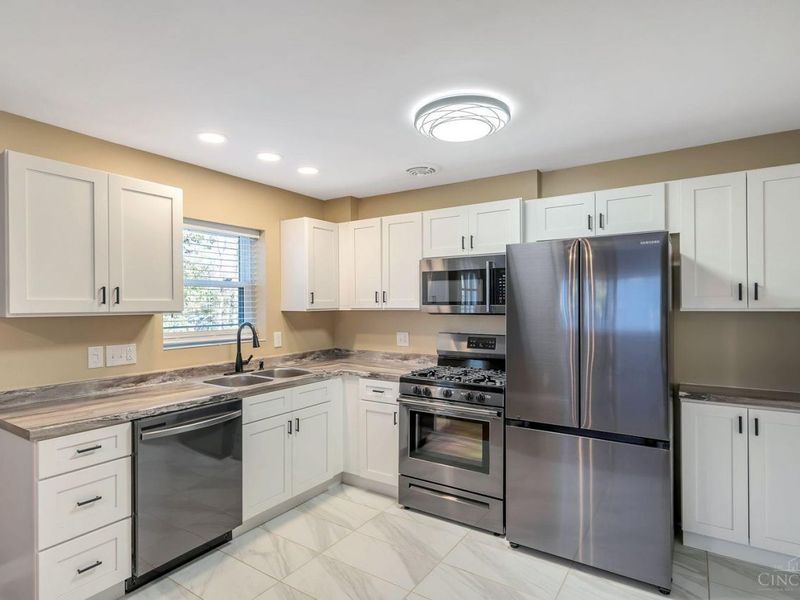 2886 Temple Avenue, Cincinnati, OH 45211 Photo 5