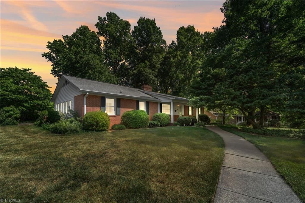 3533 Woodmere Place, Winston-Salem, NC 27106 Main Photo