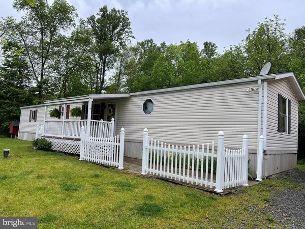 6775 MOUNTAIN ROAD , MC ALISTERVILLE, PA 17049