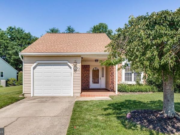 62 FALMOUTH DRIVE , MOUNT LAUREL, NJ 08054