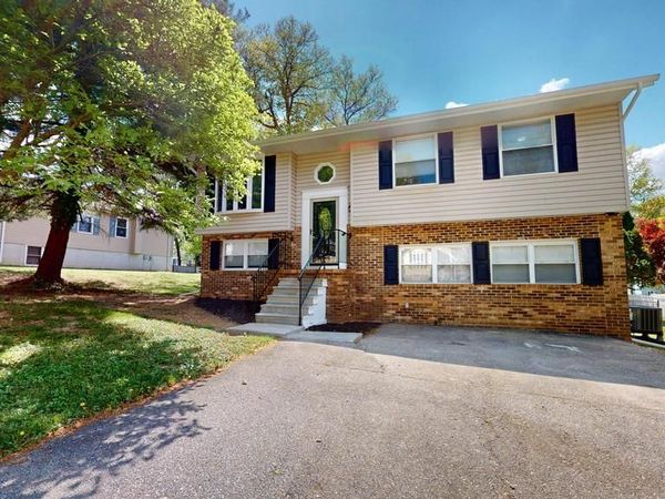 4313 LEOLA AVENUE, HALETHORPE, MD 21227