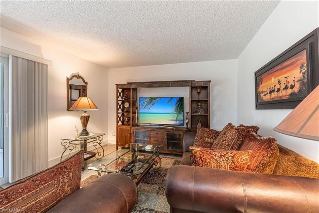 215 Palm Dr , Unit 215-1, Naples, FL 34112 Photo