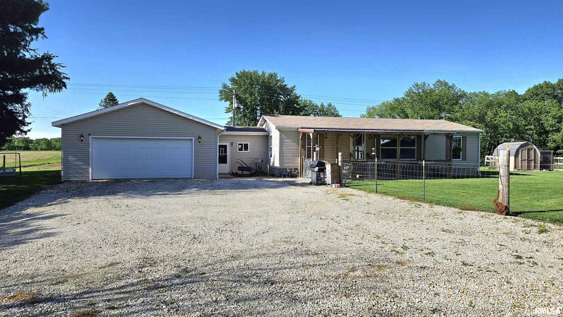25721 N Dogpatch Road, Ellisville, IL 61431 Main Photo