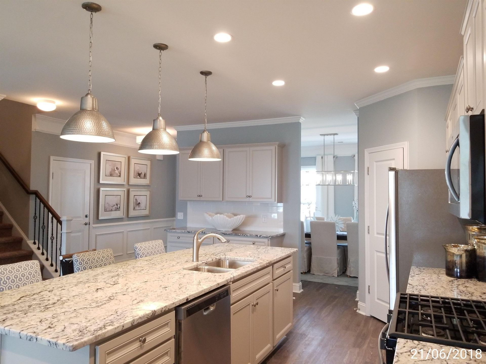 9401 Summer Pl.  Photo 12