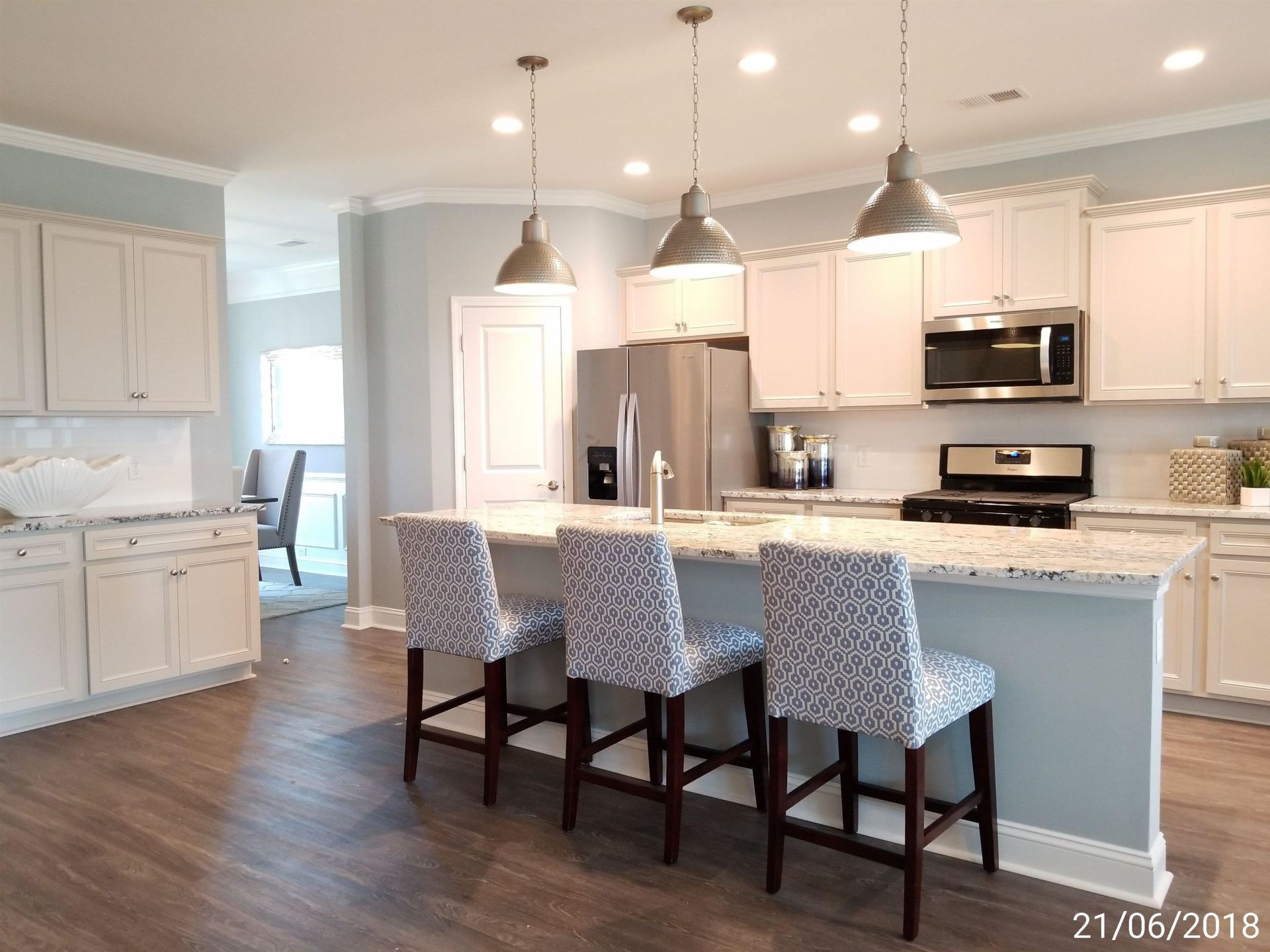 9401 Summer Pl.  Photo 13