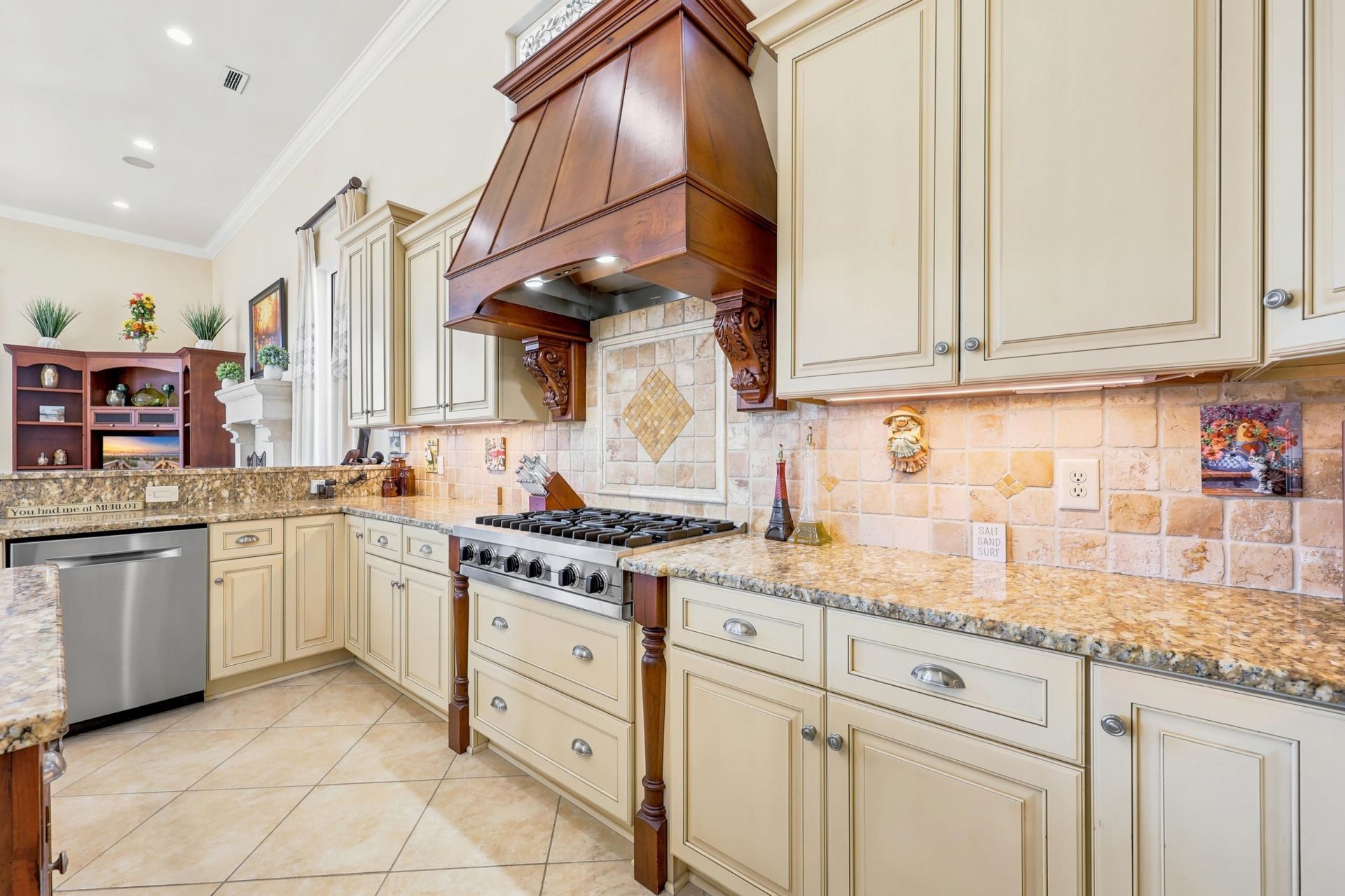 1503 Cadiz Dr.  Photo 19