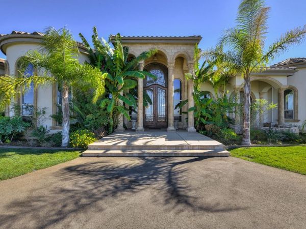 2070 W Green Springs Rd, El Dorado Hills, CA 95762