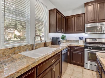 170 Wapello Cir, Sacramento, CA 95835 Photo