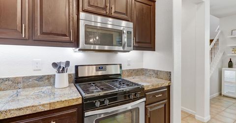 170 Wapello Cir, Sacramento, CA 95835 Photo
