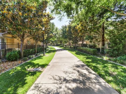170 Wapello Cir, Sacramento, CA 95835 Photo