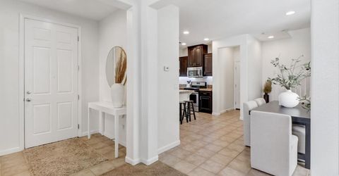 170 Wapello Cir, Sacramento, CA 95835 Photo