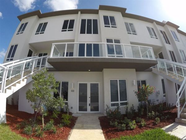 6415 NW 102nd Path , Unit 101, Doral, FL 33178
