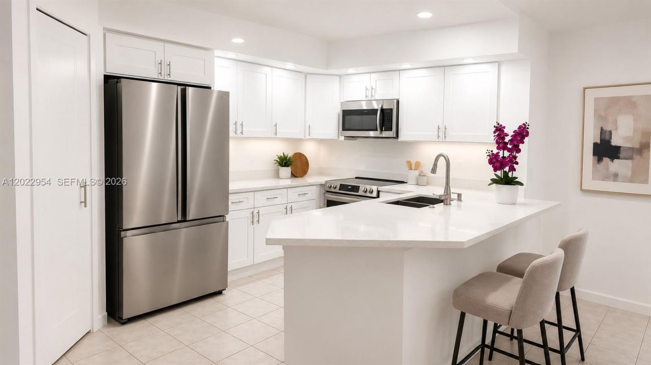 12750 SW 4th Ct, Unit 114J, Pembroke Pines, FL 33027 Main Photo