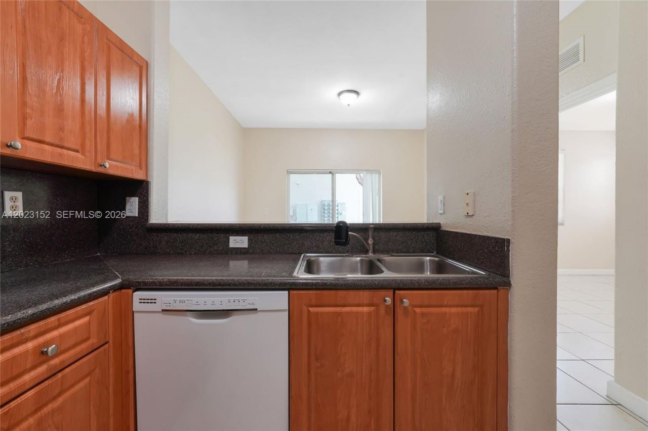 2524 SE 16th Rd , Unit 100, Homestead, FL 33035 Photo
