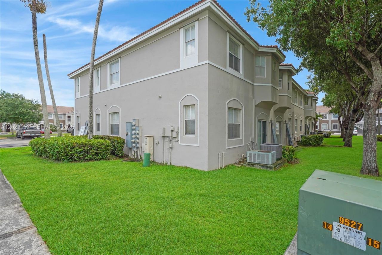 2524 SE 16th Rd , Unit 100, Homestead, FL 33035 Photo