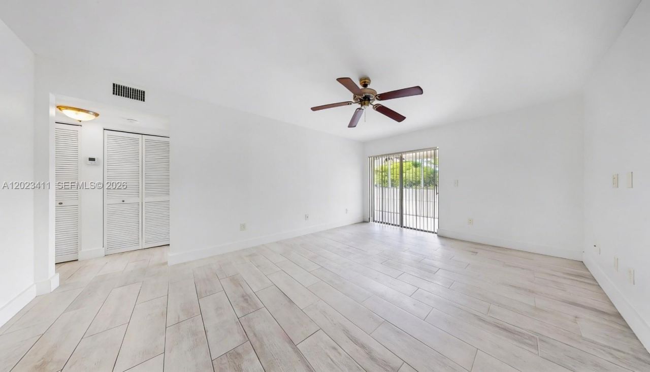 5760 Rock Island Rd , Unit 321, Tamarac, FL 33319 Photo