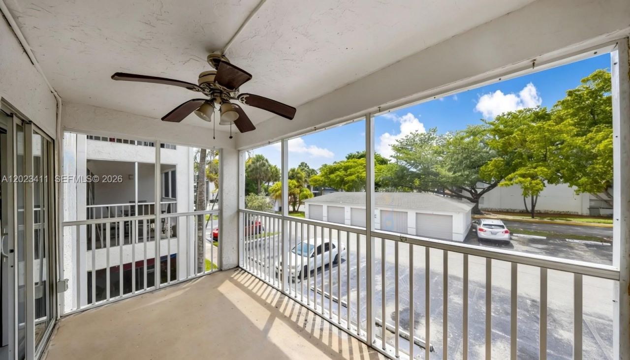 5760 Rock Island Rd , Unit 321, Tamarac, FL 33319 Photo
