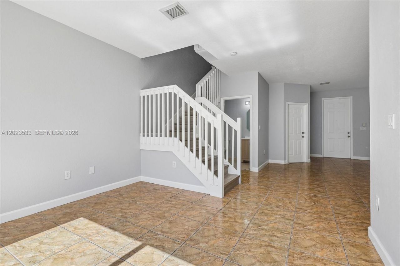 7616 NW 114th Path, Unit 7616, Doral, FL 33178 Photo