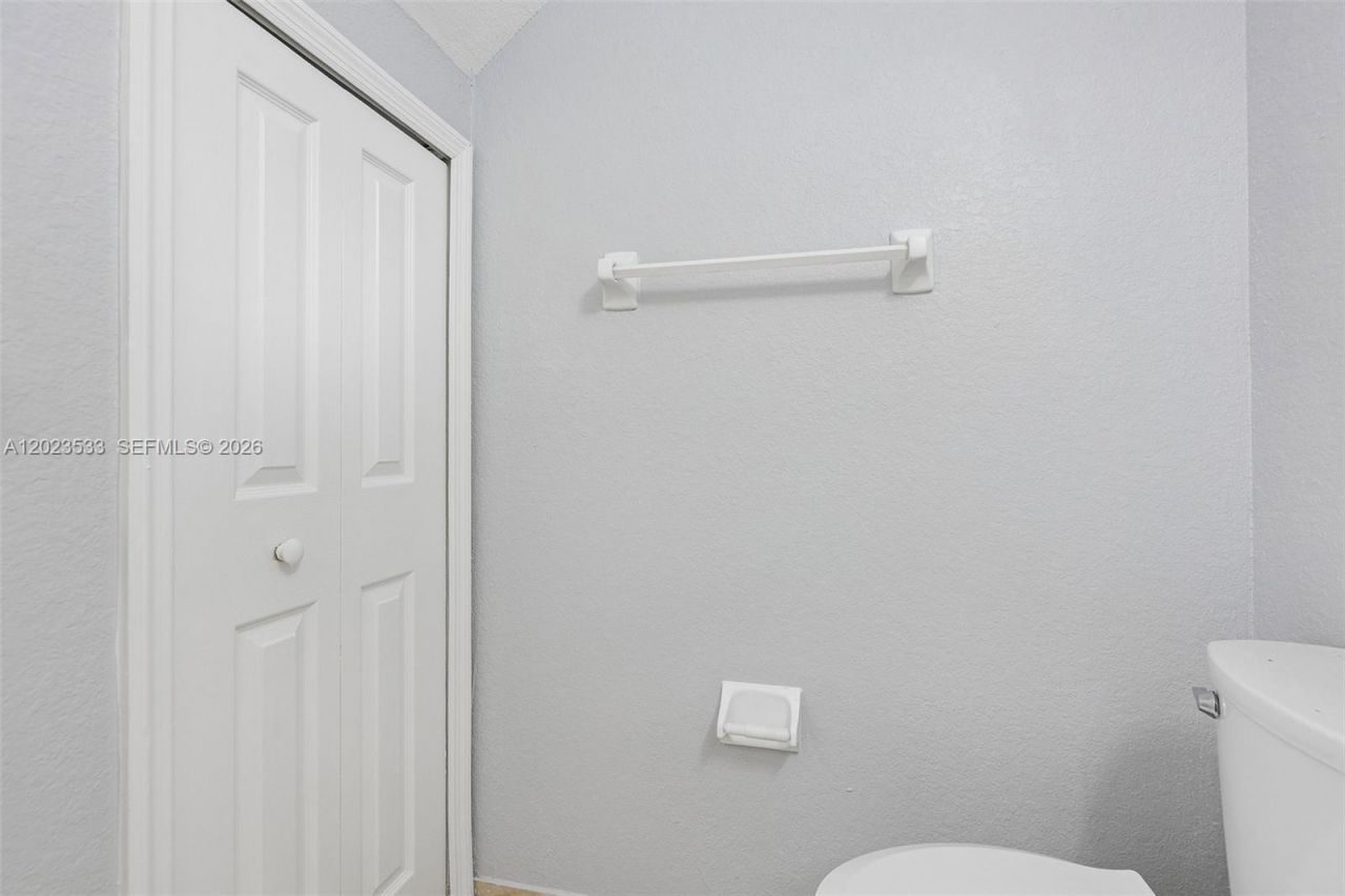 7616 NW 114th Path, Unit 7616, Doral, FL 33178 Photo