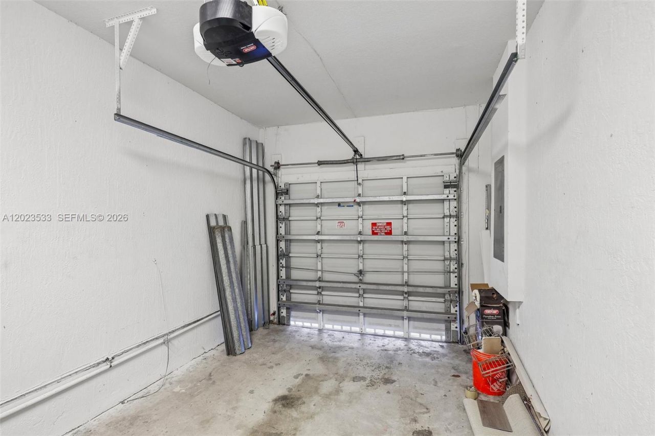 7616 NW 114th Path, Unit 7616, Doral, FL 33178 Photo