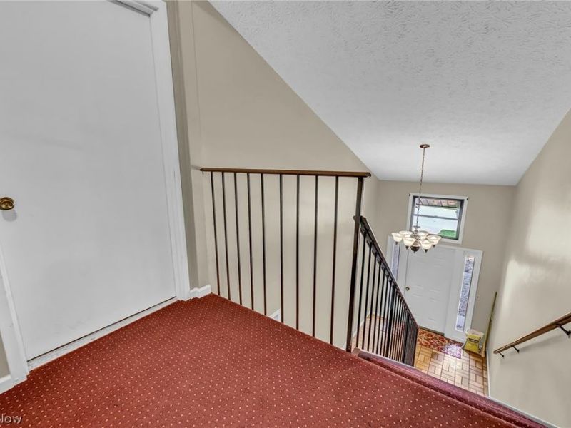 1819 Harbour Circle NW, Canton, OH 44708 Photo 18