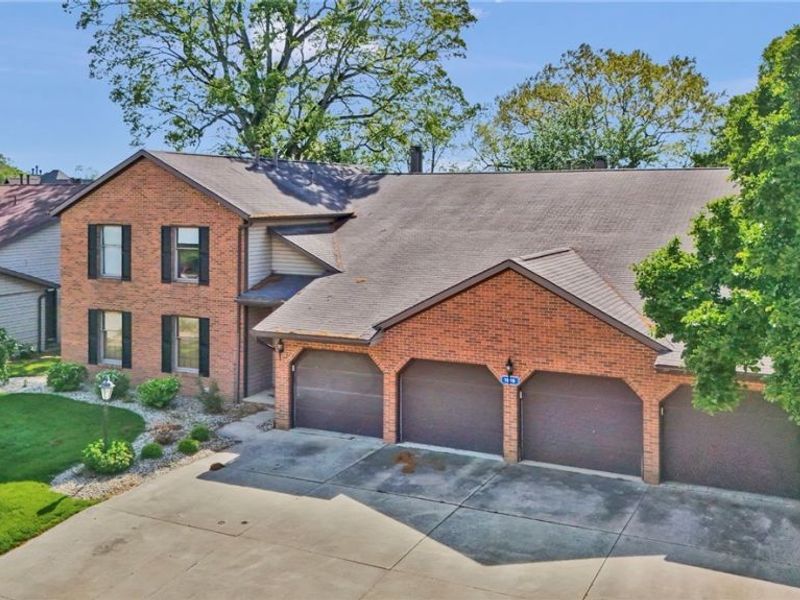 1819 Harbour Circle NW, Canton, OH 44708 Photo 4