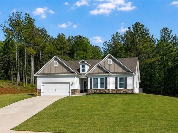 1537 Ridgewood Court, Monroe, GA 30656
