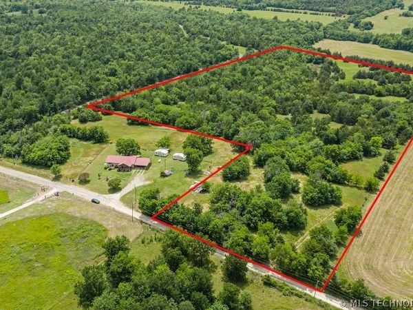 000 N 4190 Road , Hugo, OK 74743