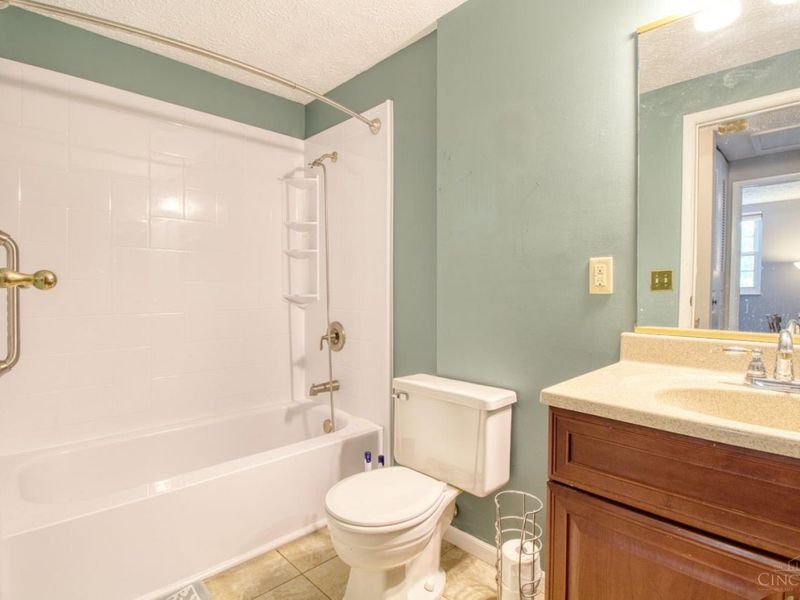 4204 Cannon Gate Drive, Union Twp, OH 45245 Photo 11