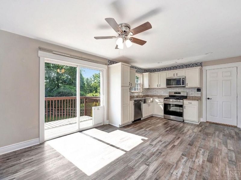 9952 Skyridge Drive, Colerain Township, OH 45252 Photo 7