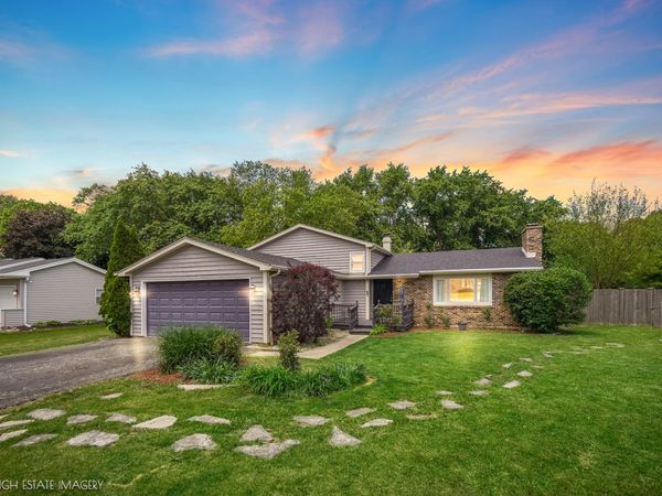 28W516 Leverenz Road , Naperville, IL 60564