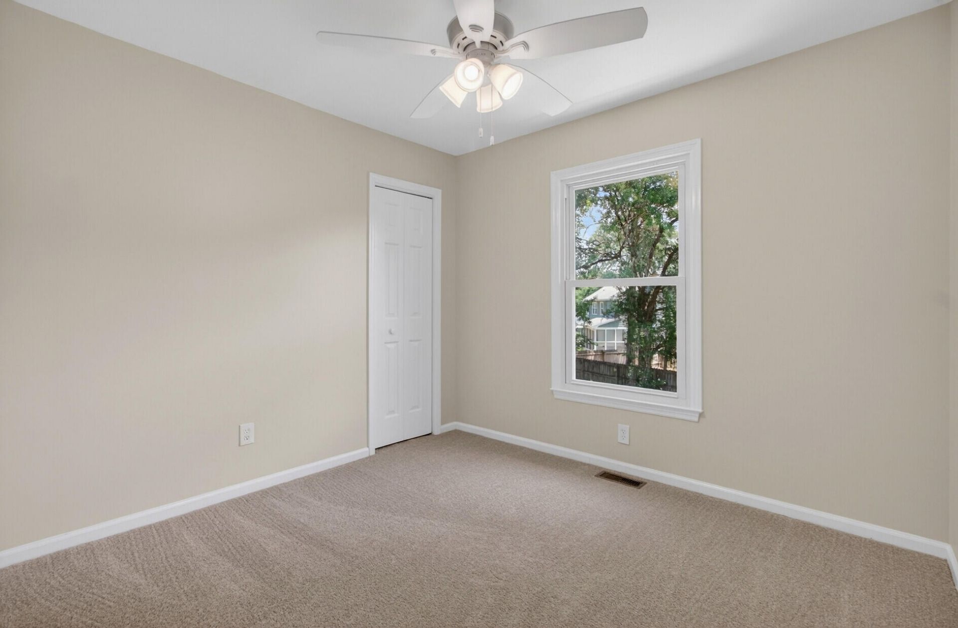 241 Dillard Drive Photo 31
