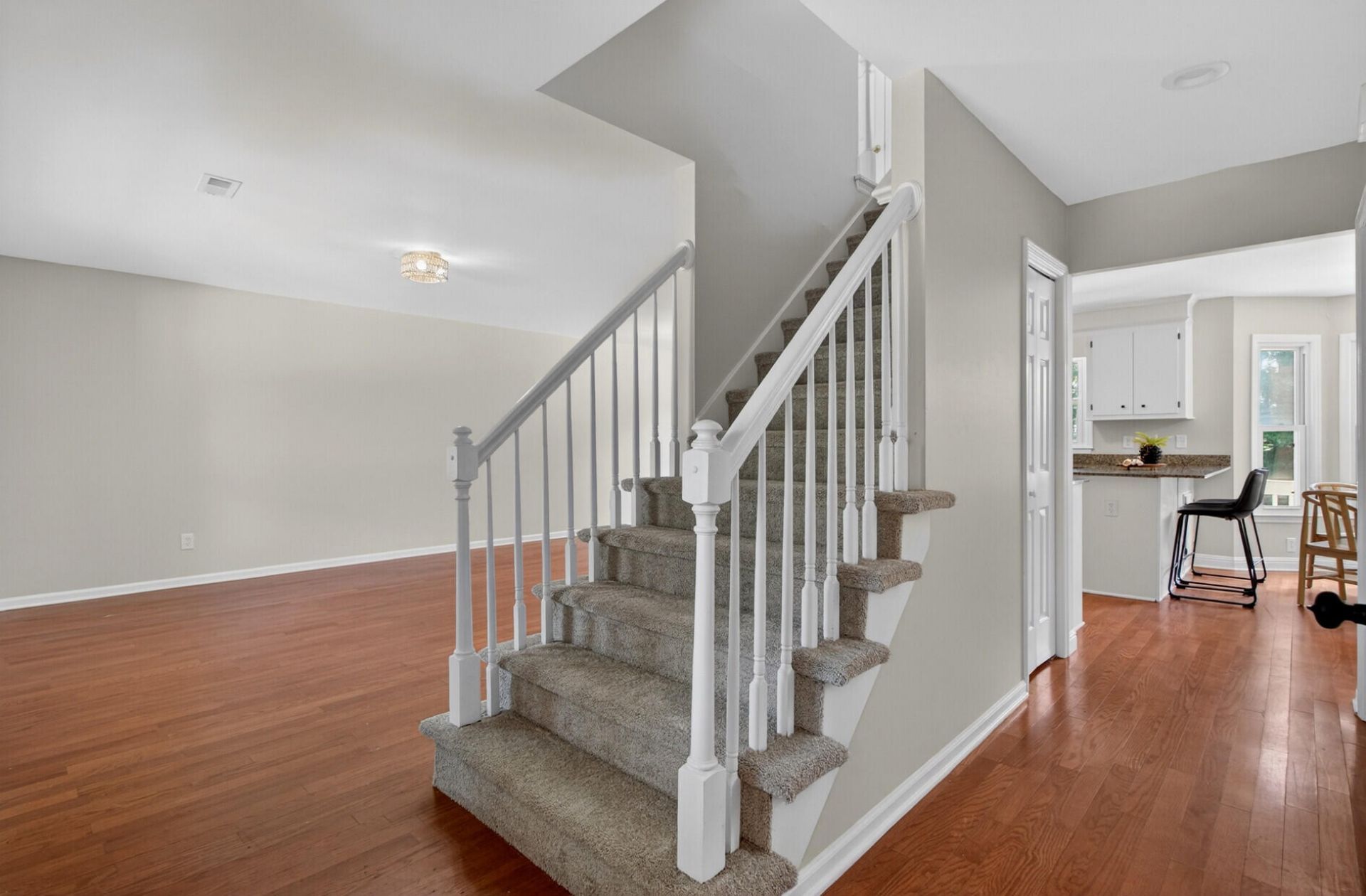 241 Dillard Drive Photo 4