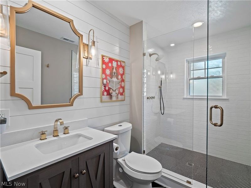 519 Kenilworth Road, Bay Village, OH 44140 Photo 32
