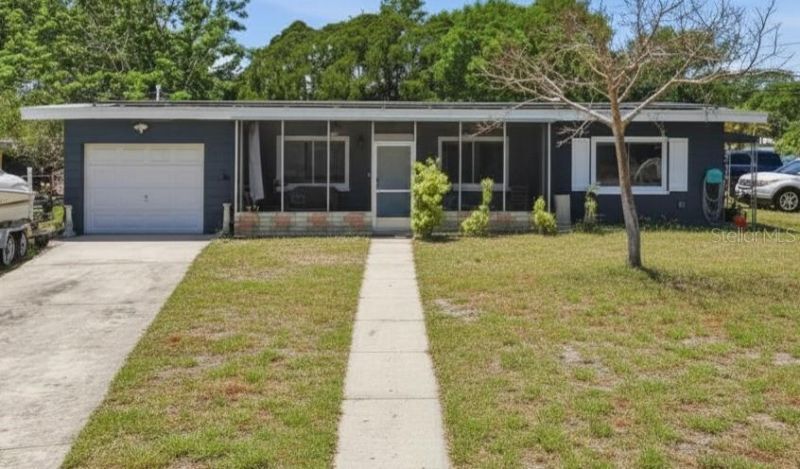 5126 104th Street N, Saint Petersburg, FL 33708 Main Photo