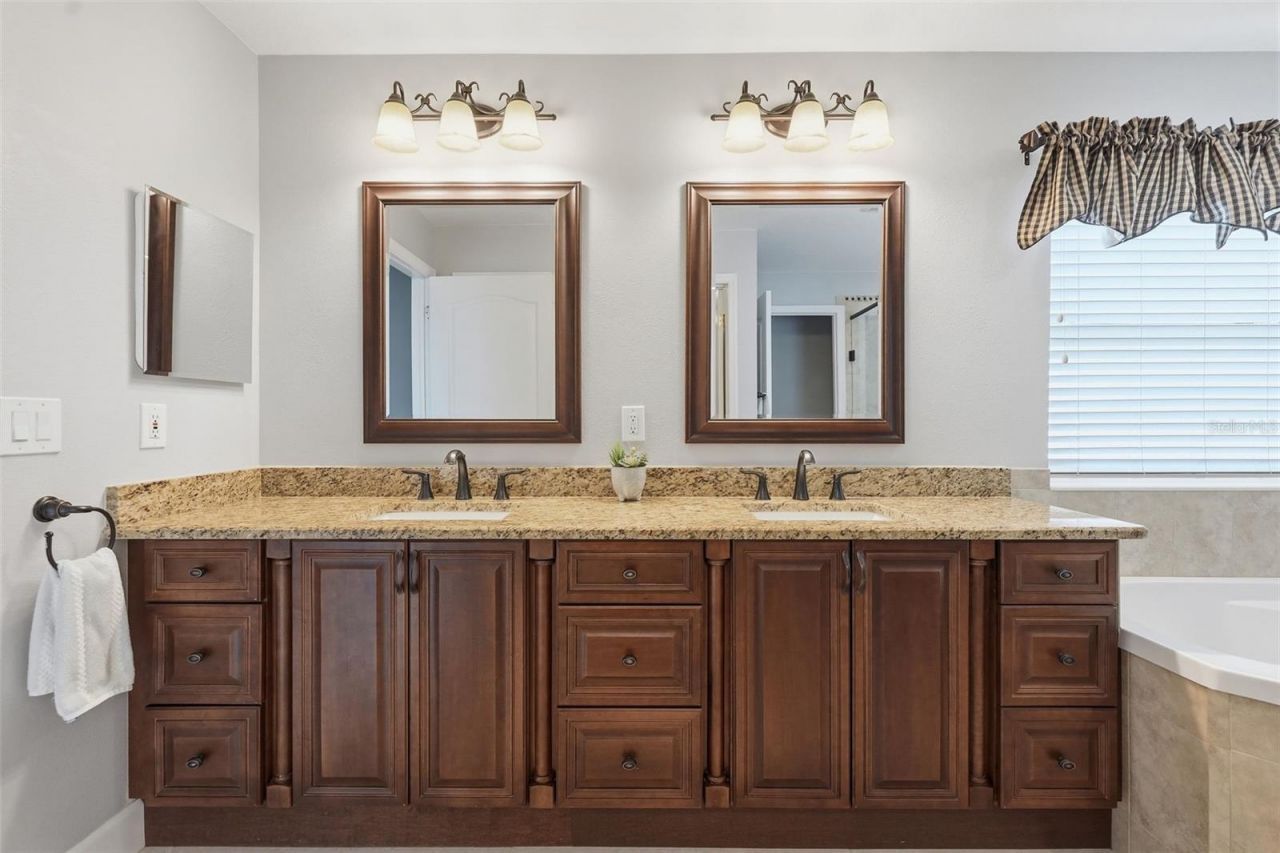 355 Ventura Drive, Oldsmar, FL 34677 Photo