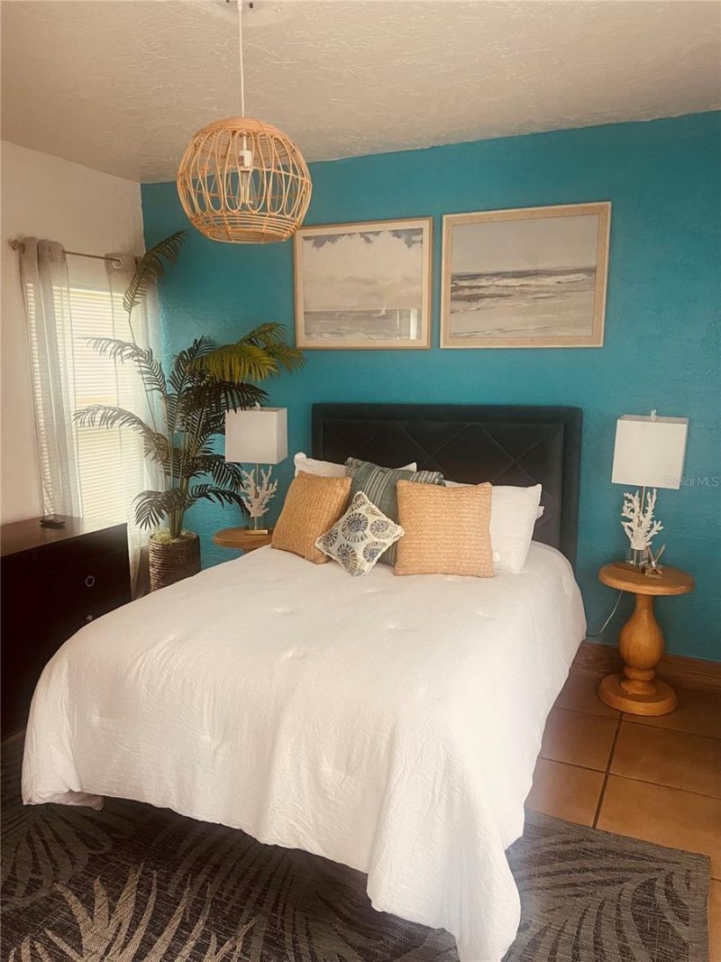 128 Ridgewood Avenue, Daytona Beach, FL 32117 Photo
