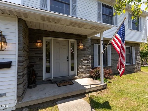 24 Frances Lane, Albany, NY 12203