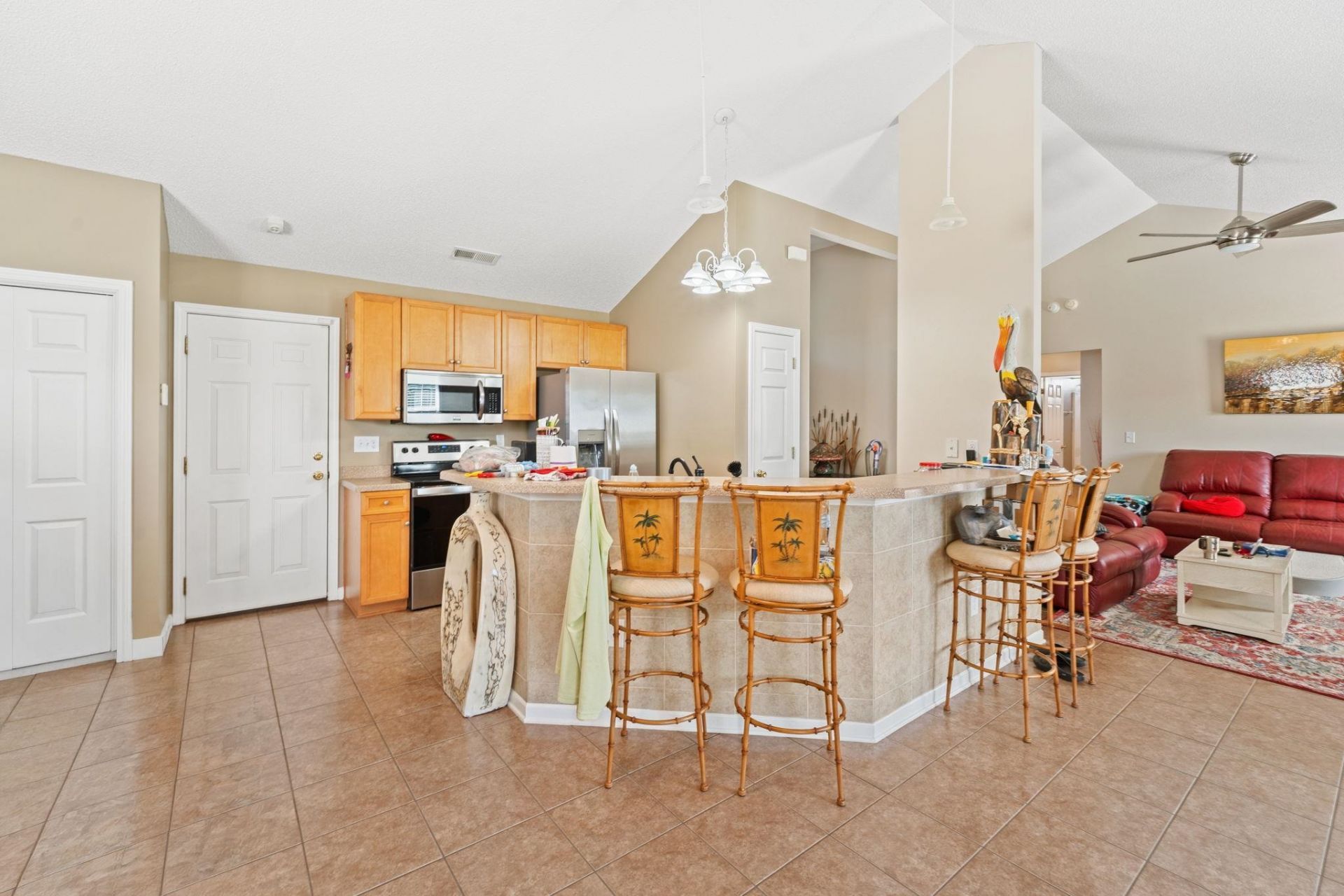453 Barton Loop Photo 11