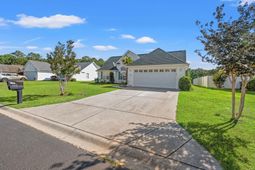 453 Barton Loop photo 4