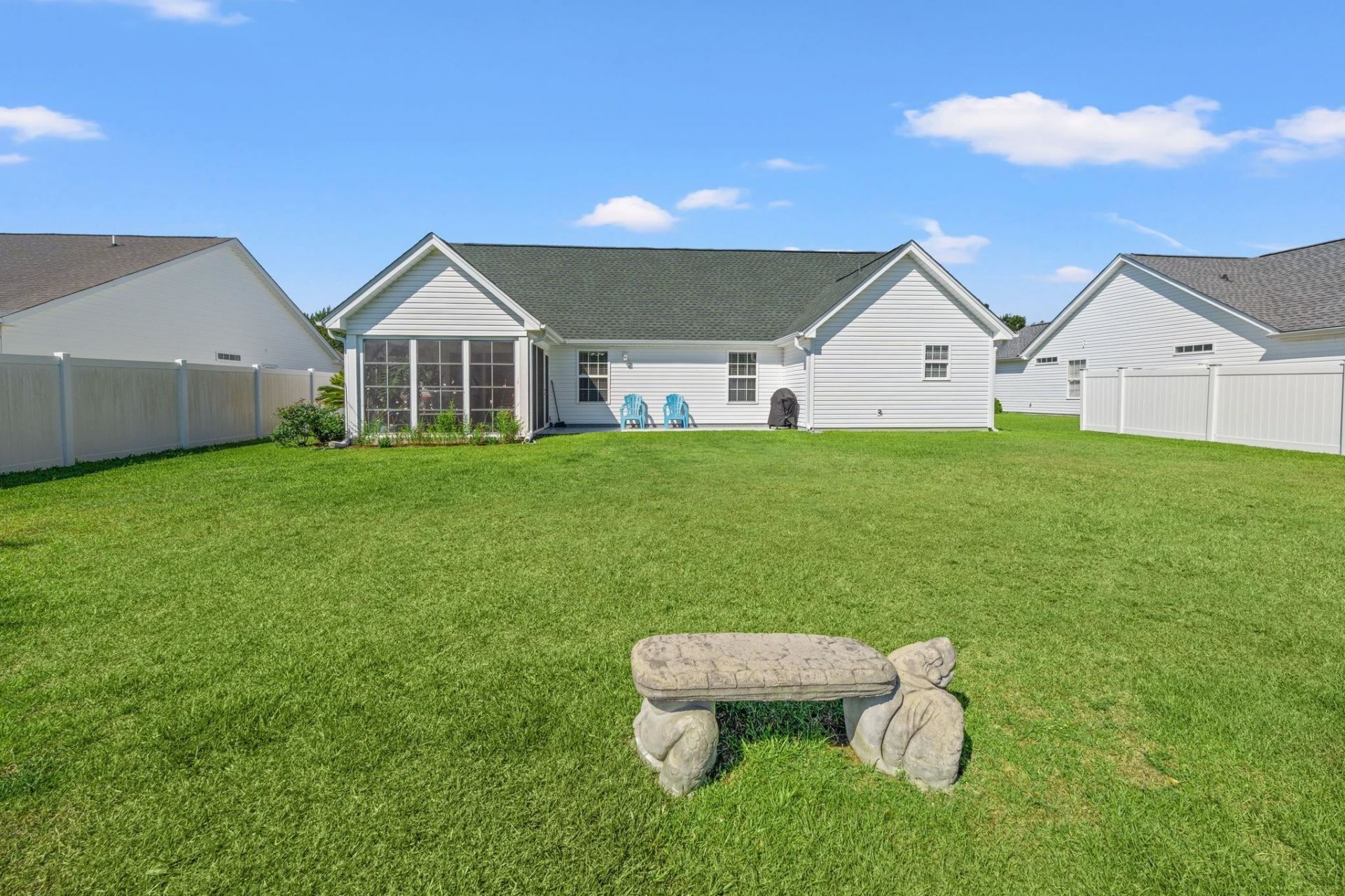 453 Barton Loop Photo 28