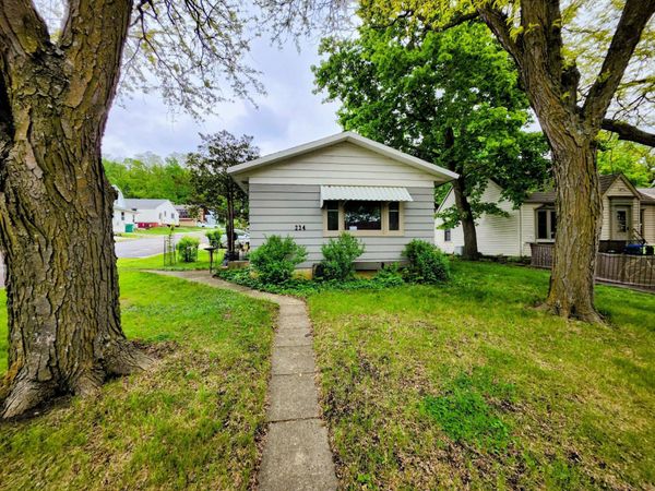 234 River Street, Jackson, MN 56143