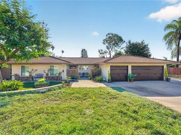 808 N Westridge Avenue, Glendora, CA 91741
