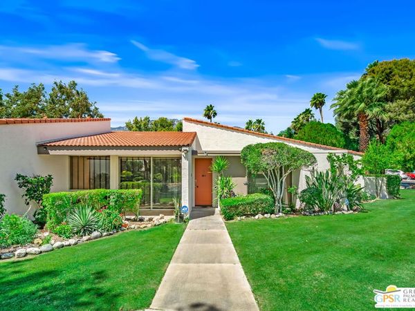 2527 N Whitewater Club Drive, Unit A, Palm Springs, CA 92262