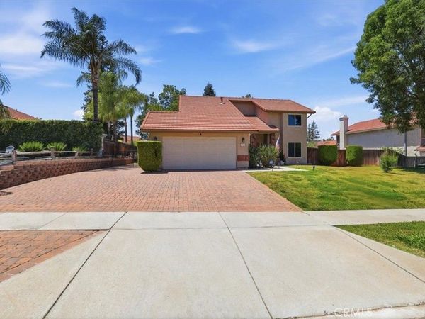 210 Jesse Way, Redlands, CA 92374