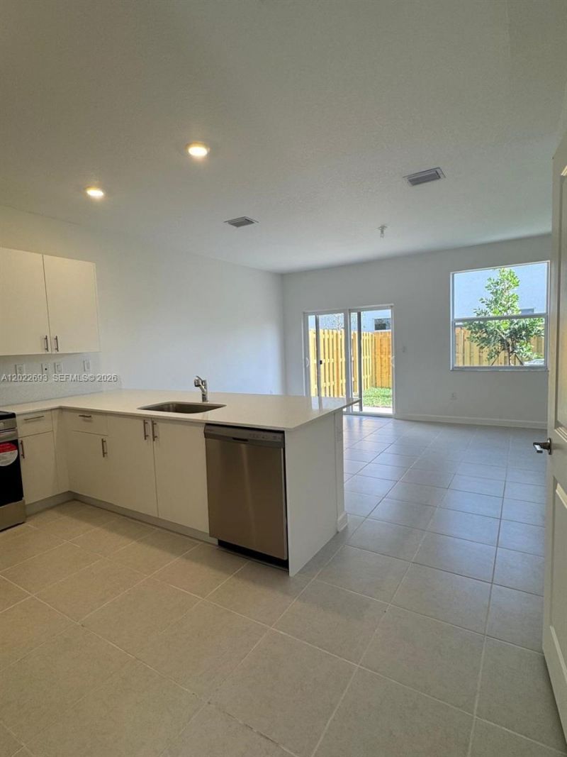 2893 SE 25th Rd , Homestead, FL 33035 Photo