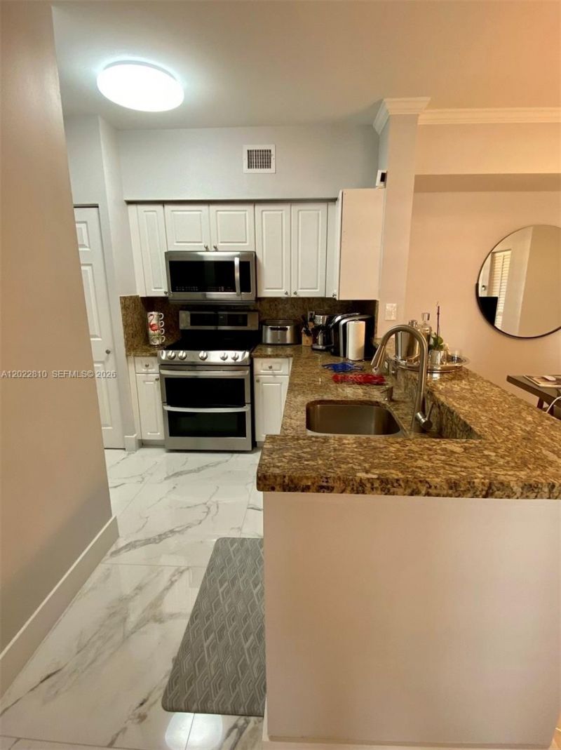 17125 N Bay Rd , Unit 3609, Sunny Isles Beach, FL 33160 Photo
