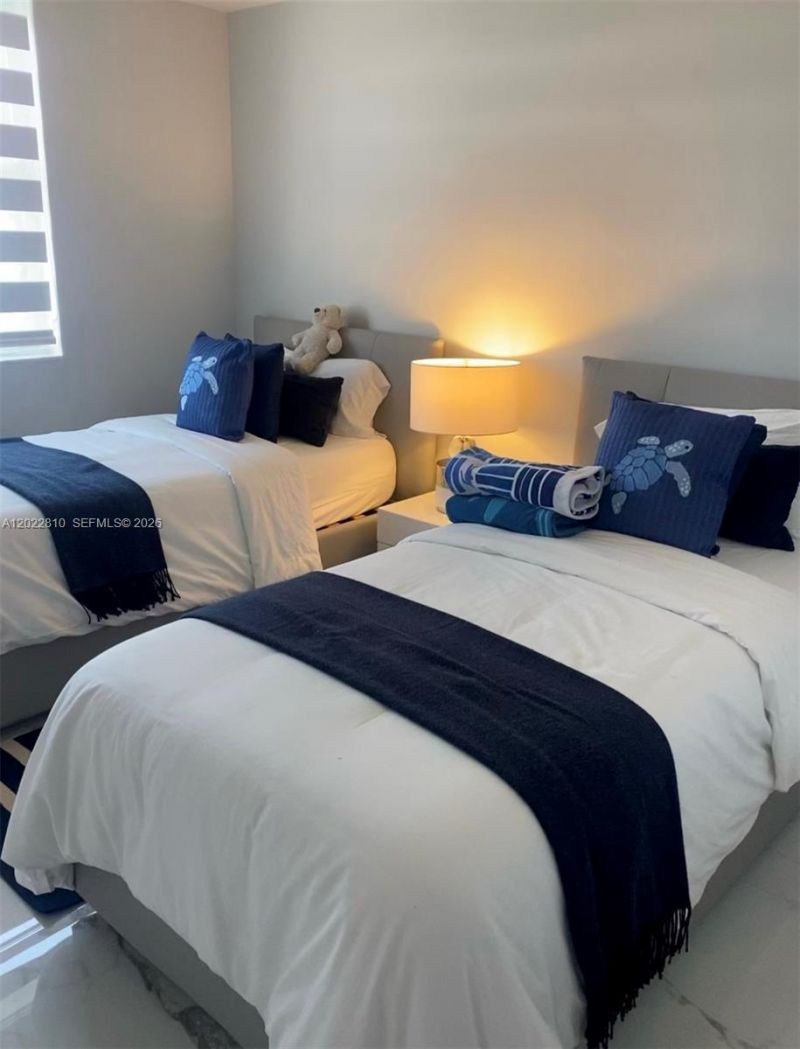 17125 N Bay Rd , Unit 3609, Sunny Isles Beach, FL 33160 Photo