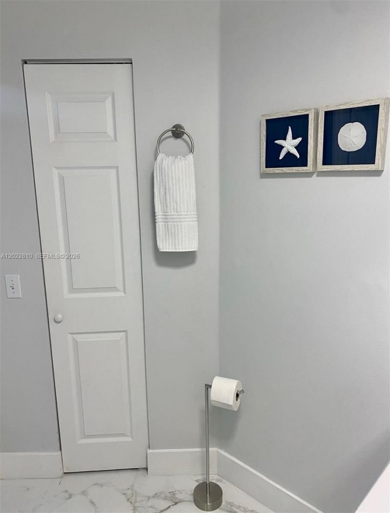 17125 N Bay Rd , Unit 3609, Sunny Isles Beach, FL 33160 Photo