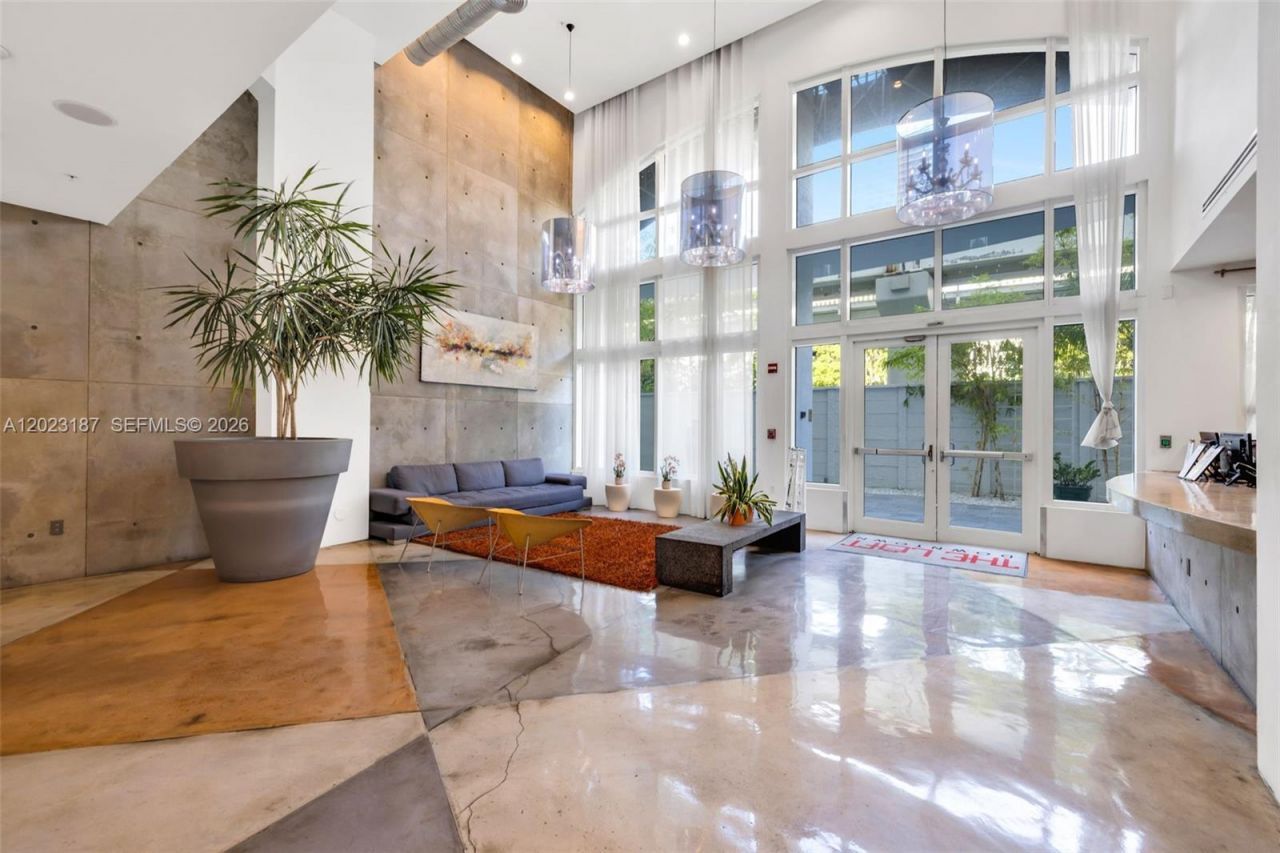 234 NE 3rd St , Unit 1108, Miami, FL 33132 Photo